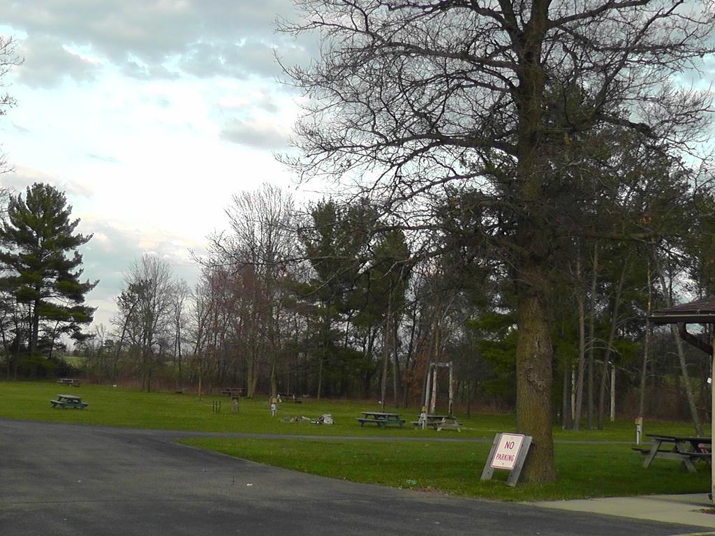 Motel 95 & Campground Hixton Kültér fotó