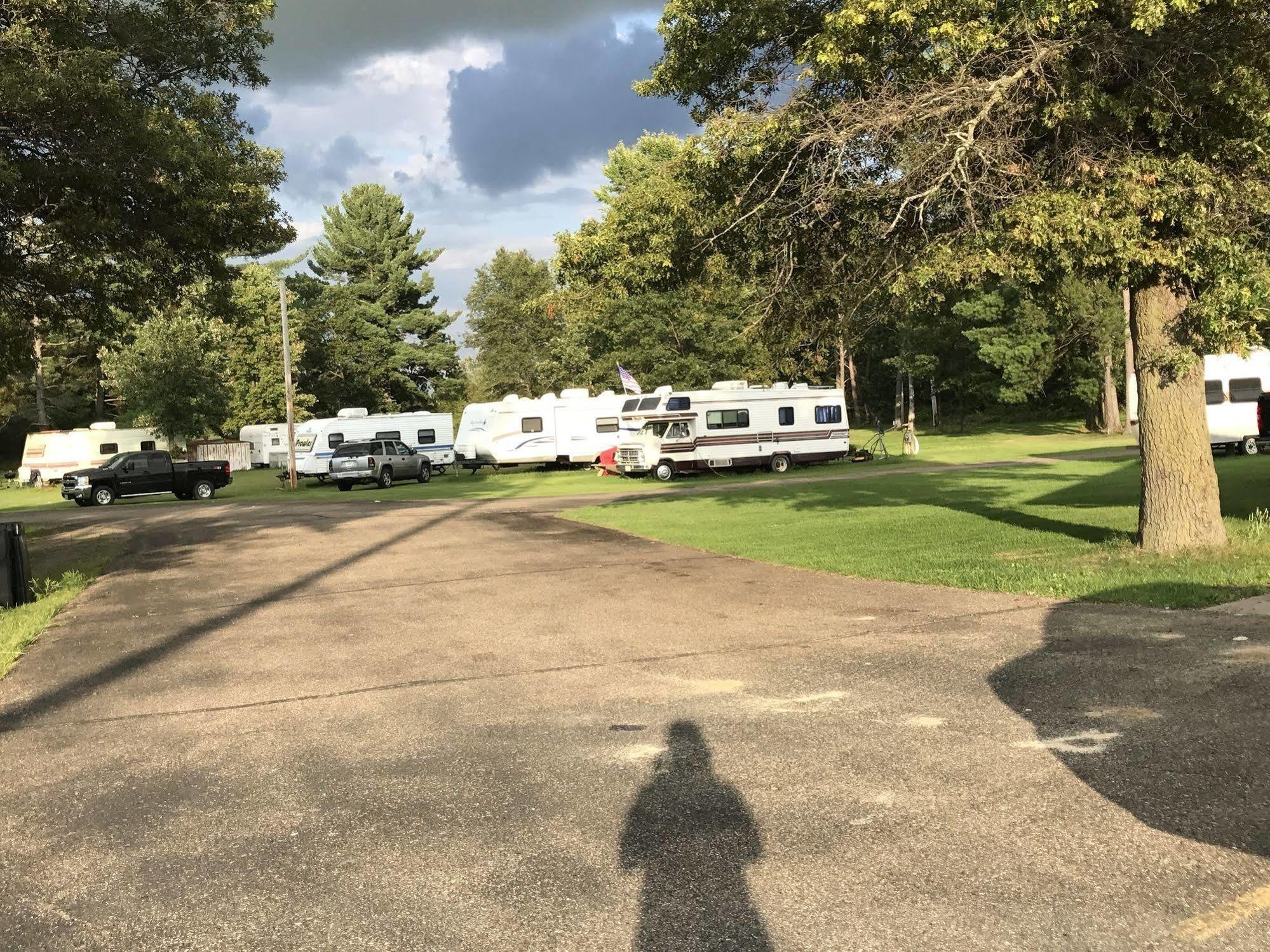 Motel 95 & Campground Hixton Kültér fotó